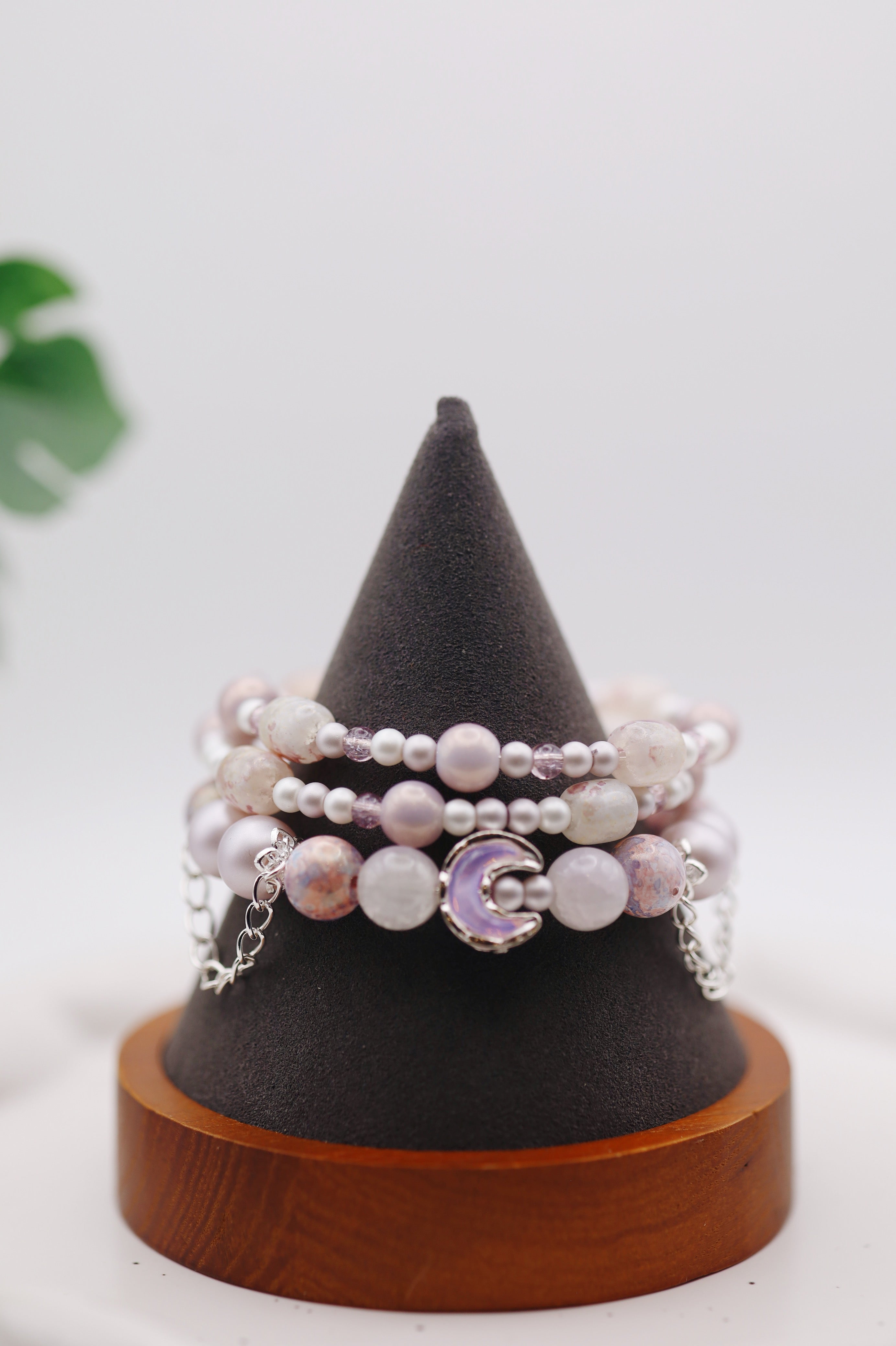 Lilac Aura